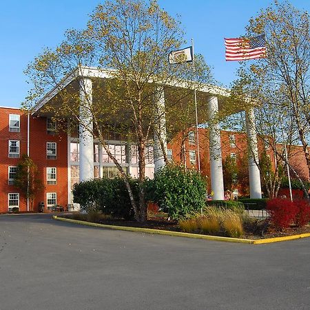 Hotel Ramada Conference Center Morgantown Exterior foto