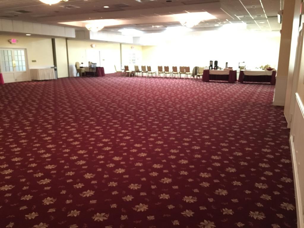 Hotel Ramada Conference Center Morgantown Exterior foto