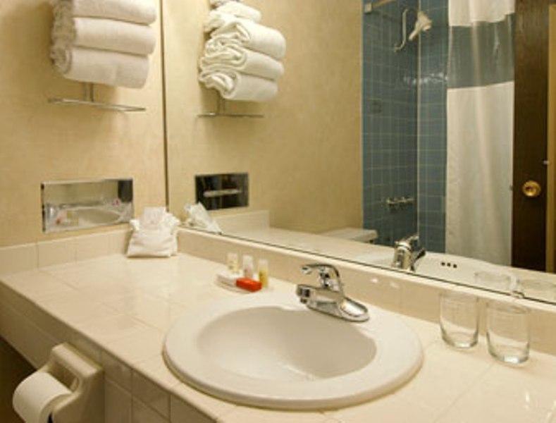 Hotel Ramada Conference Center Morgantown Zimmer foto
